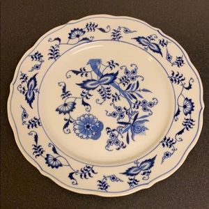 Beautiful Vintage Blue Danube Flower 🌸 🌺 Plate